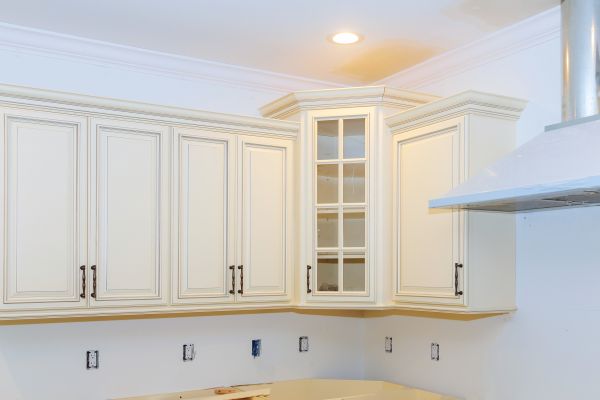 Kitchen Cabinets Repair in Buda
